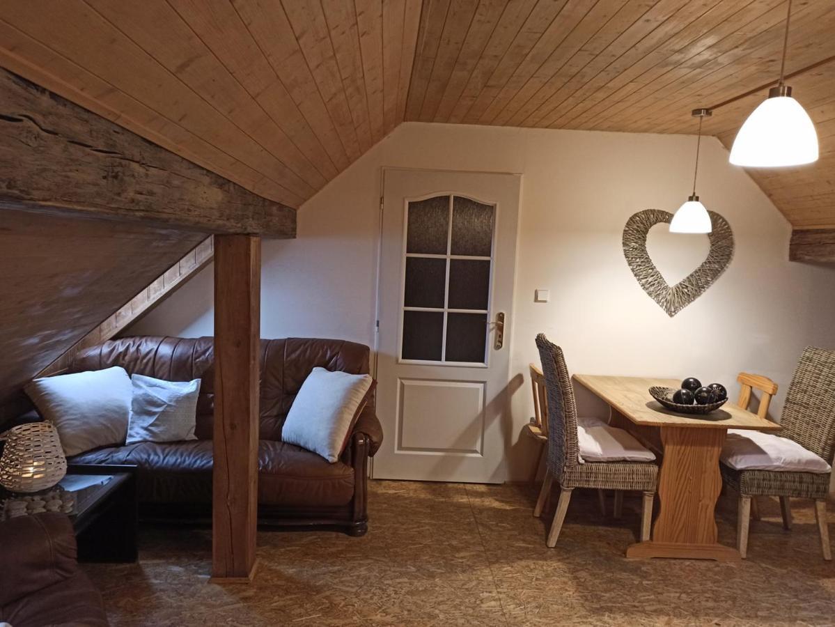 Apartmany Ziakova - Ubytovani Nove Hrady 111 Bagian luar foto