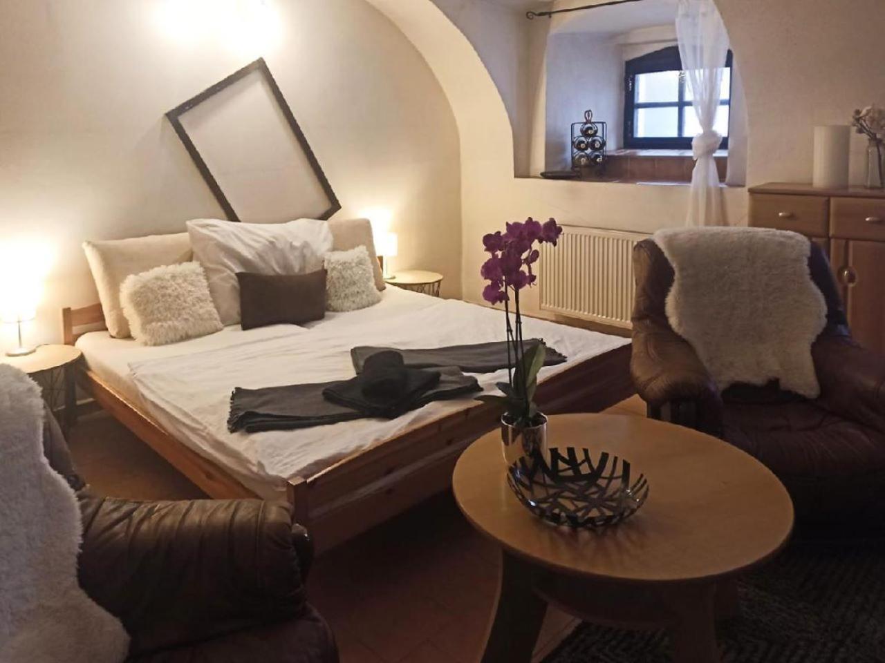 Apartmany Ziakova - Ubytovani Nove Hrady 111 Bagian luar foto